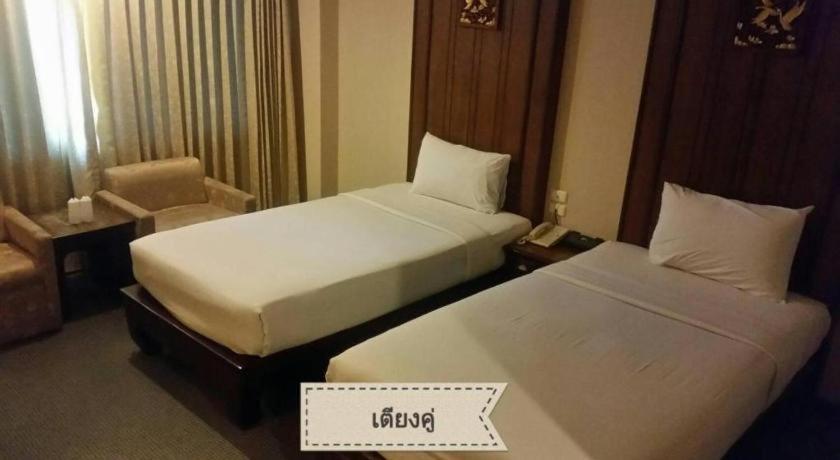 Sri U-Thong Grand Hotel Szuphanburi Kültér fotó